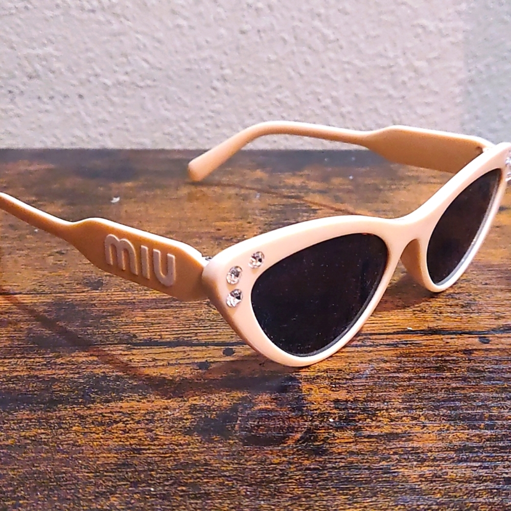 MIU Retro 50s style Barbie Nude/ Blush Pink rhinestone sunglasses